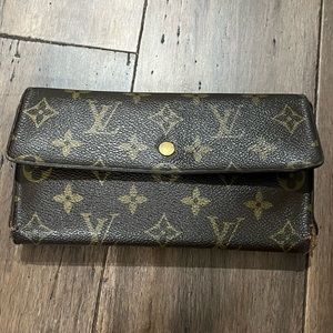 Pre-Loved LV Wallet. Authenticity guaranteed